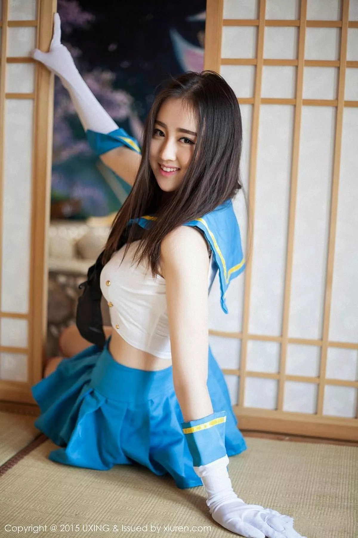 王朝朝写真
