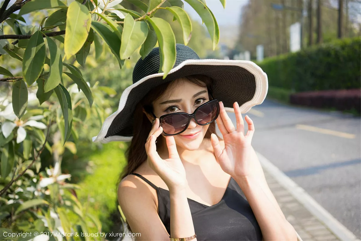 小蕾蕾写真