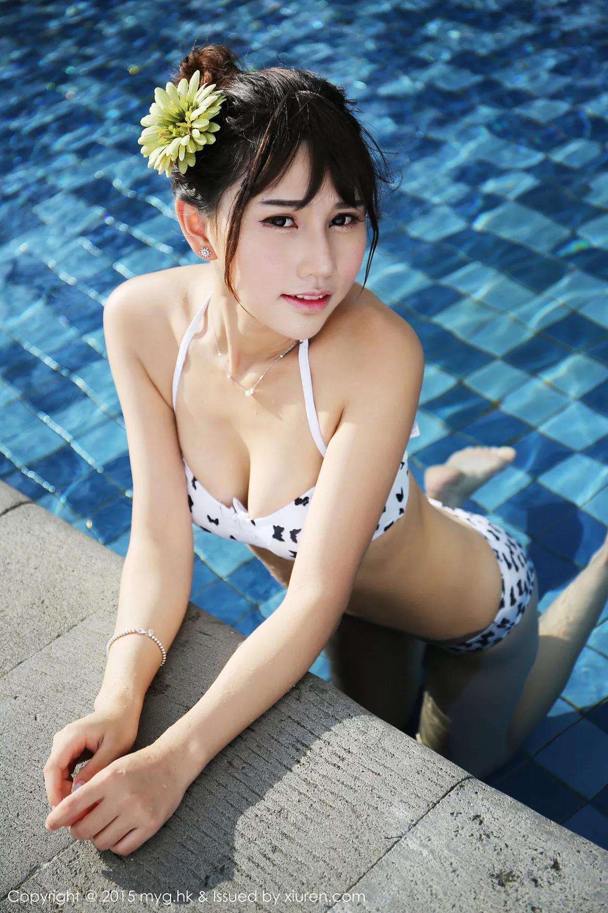 Milk楚楚写真
