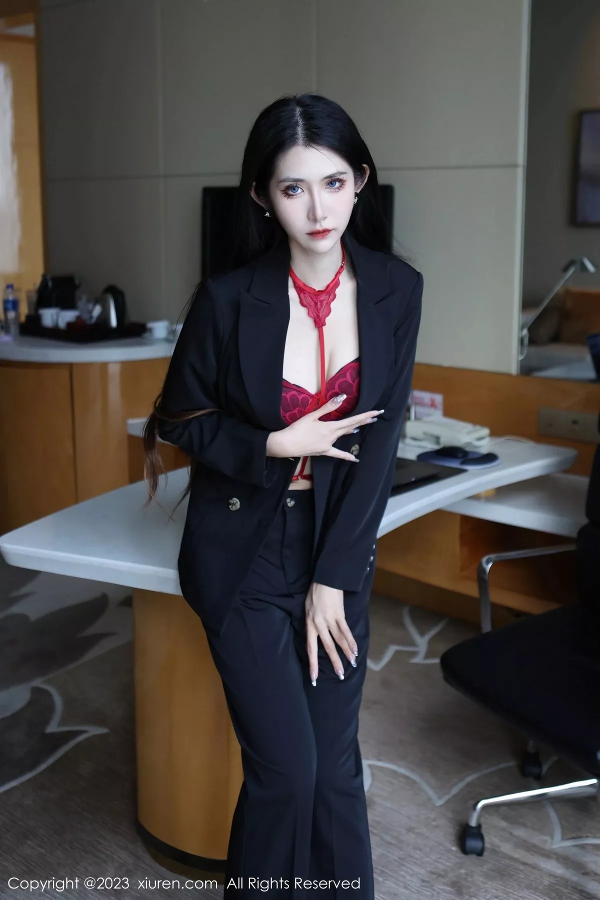 依娜写真