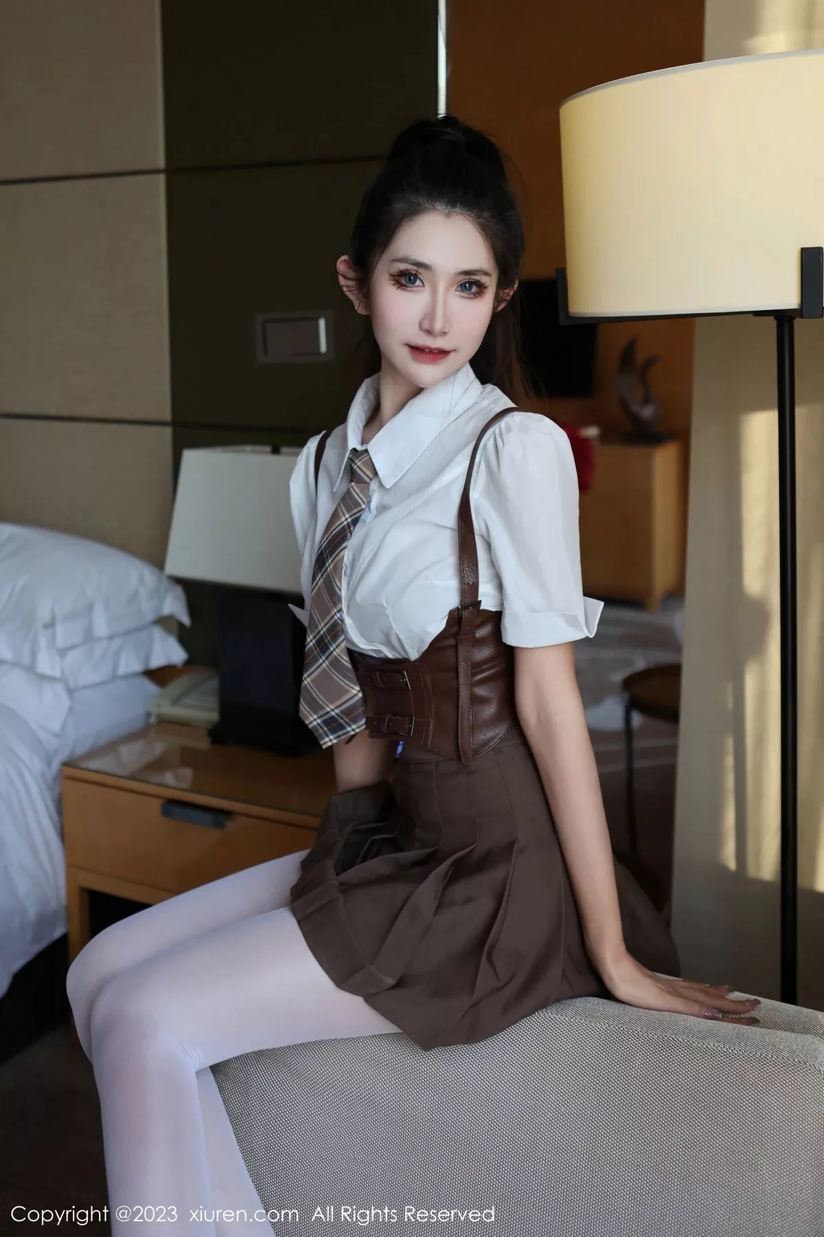依娜写真