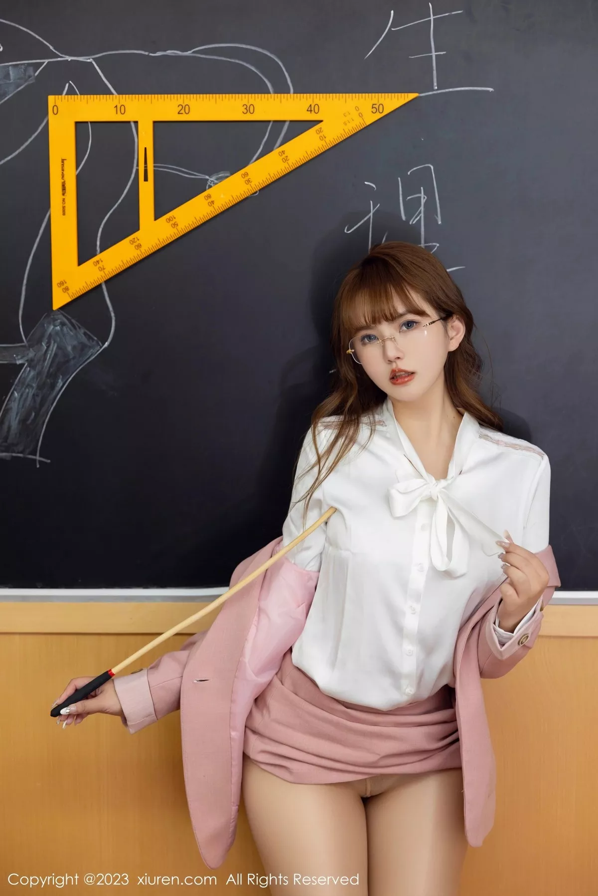 张思允写真