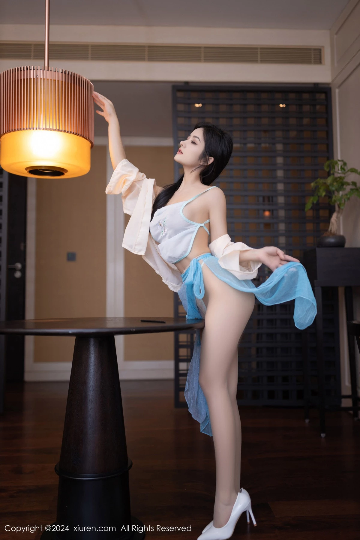 谭小灵写真