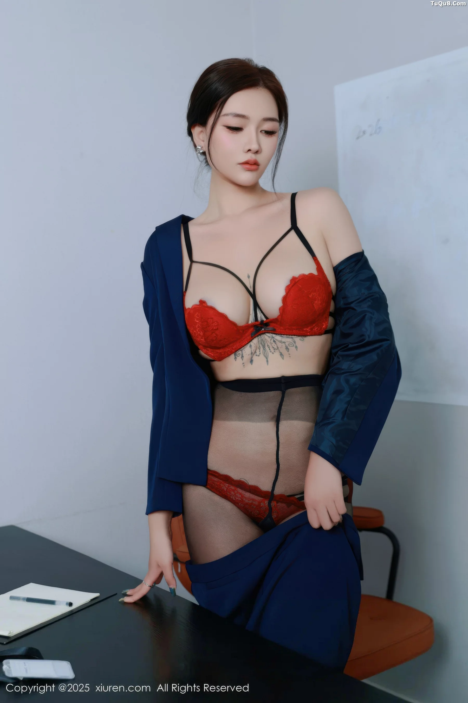 秀人集.com_[XiuRen秀人网]No.10751_模特娜比深色OL服饰露红色内衣配超薄黑丝秀凹凸身材诱惑写真75P
