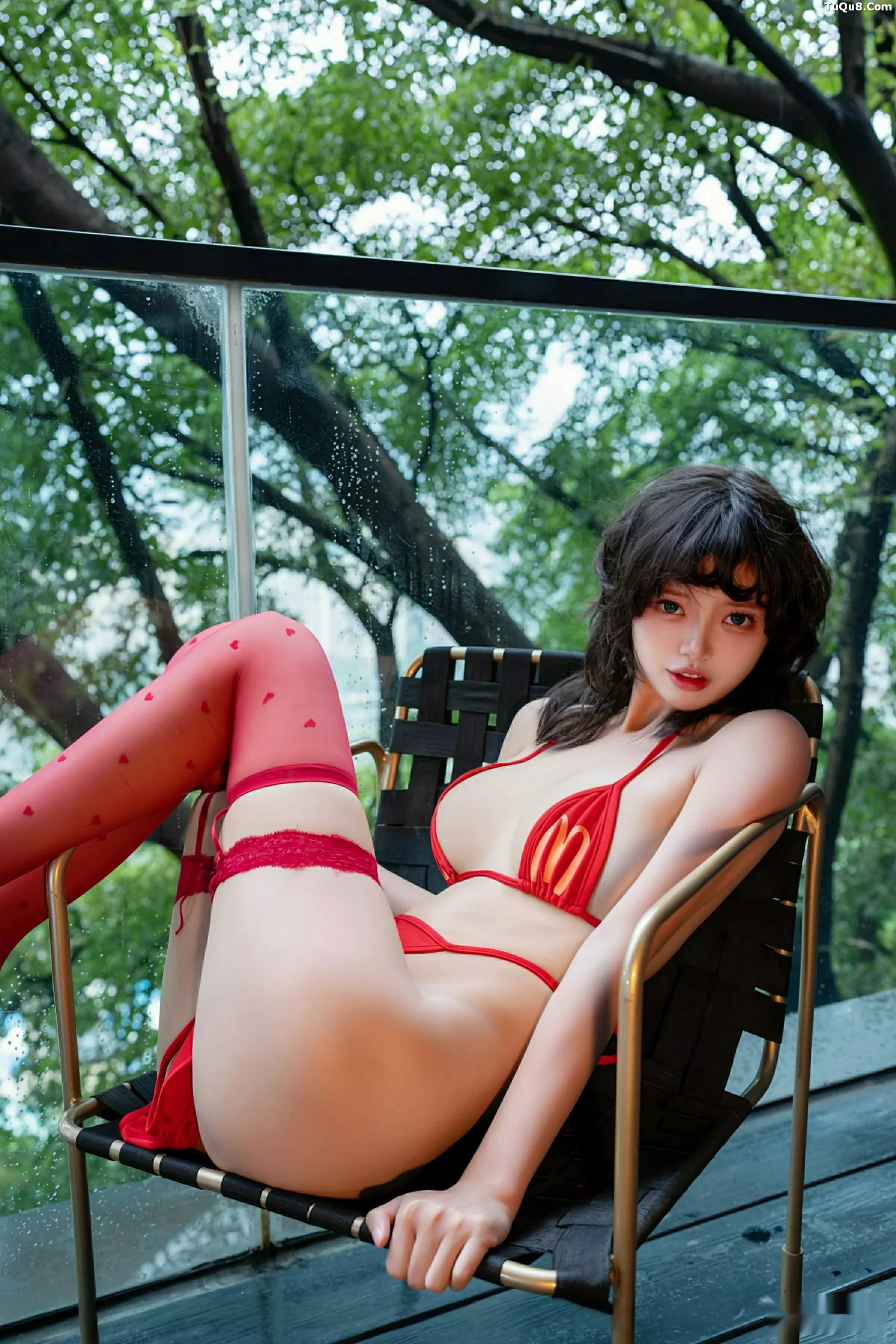 秀人集.com_[XINGYAN星颜社]VOL.403_模特白虎巧巧性感红色情趣内衣配红色丝袜秀苗条身材诱惑写真61P