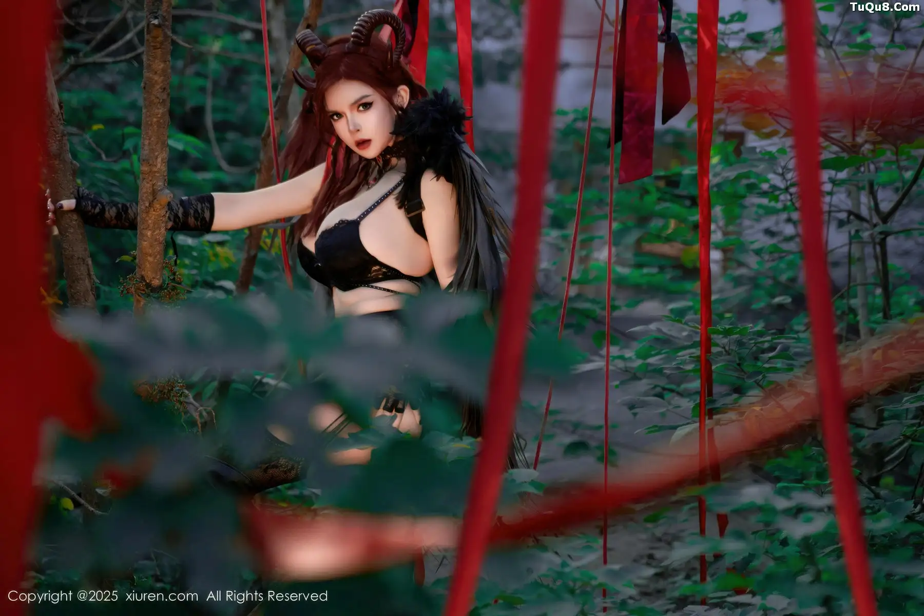 秀人集.com_[XiuRen秀人网]No.10994_模特伊丽莎有点白性感黑色蕾丝内衣配黑丝吊袜秀惹火身材诱惑写真66P